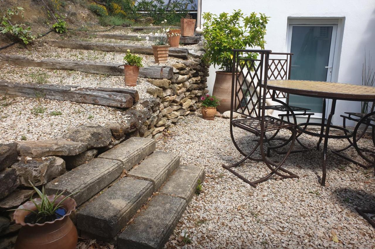 Gites L'Hermitage La Tour-dʼAigues エクステリア 写真