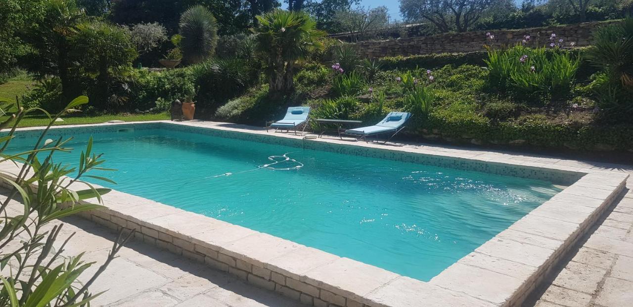 Gites L'Hermitage La Tour-dʼAigues エクステリア 写真